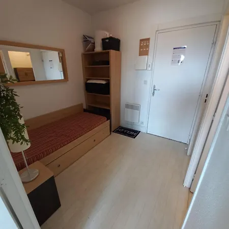 Coquet 4 Pers, Piscine,clim Mobile, A 300 M,a 5min A Pied Du Lydia * Le Barcarès