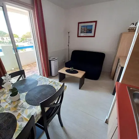 Coquet 4 Pers, Piscine,clim Mobile, A 300 M,a 5min A Pied Du Lydia Apartment *