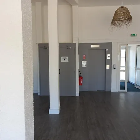 Apartmán Coquet 4 Pers, Piscine,clim Mobile, A 300 M,a 5min A Pied Du Lydia